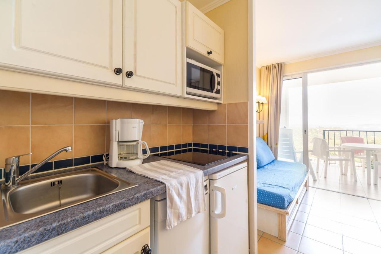 Résidence Pierre&Vacances Les Restanques du Golfe de Saint-Tropez Grimaud Esterno foto