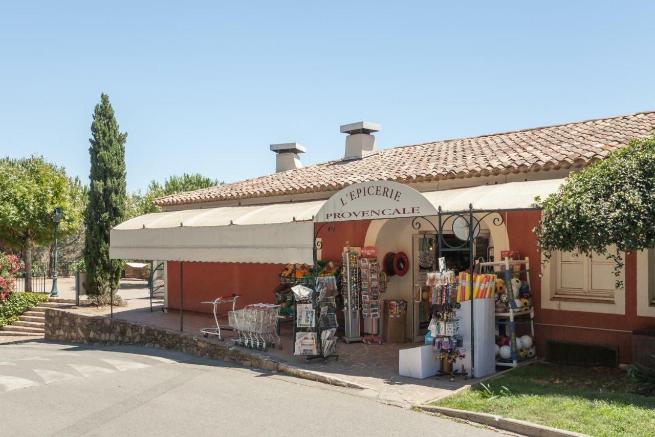 Résidence Pierre&Vacances Les Restanques du Golfe de Saint-Tropez Grimaud Esterno foto